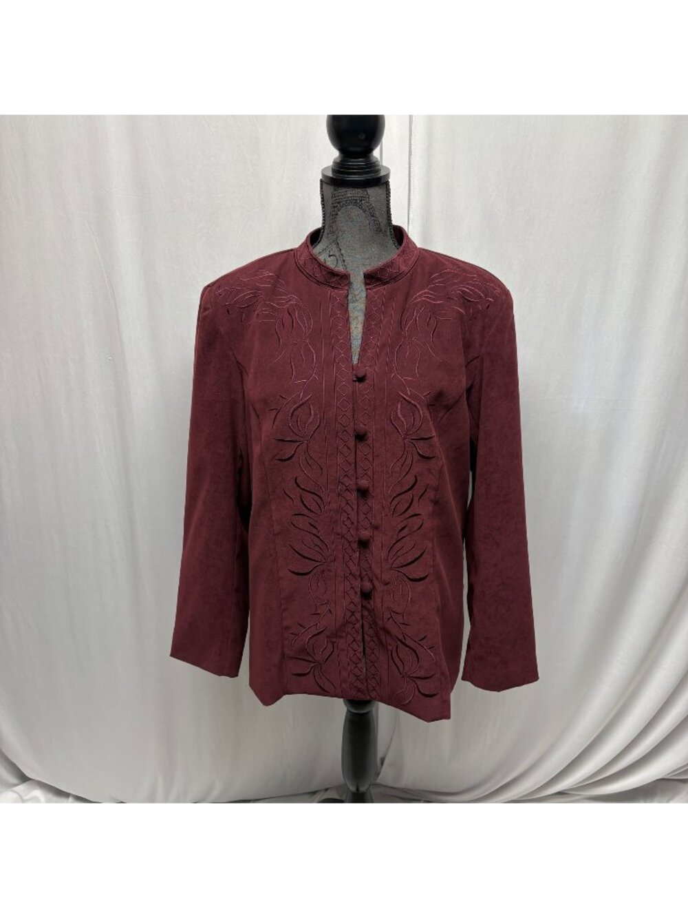 Dressbarn Jacket Woman Size 1X Burgundy Embroidered Button Front Long Sleeves